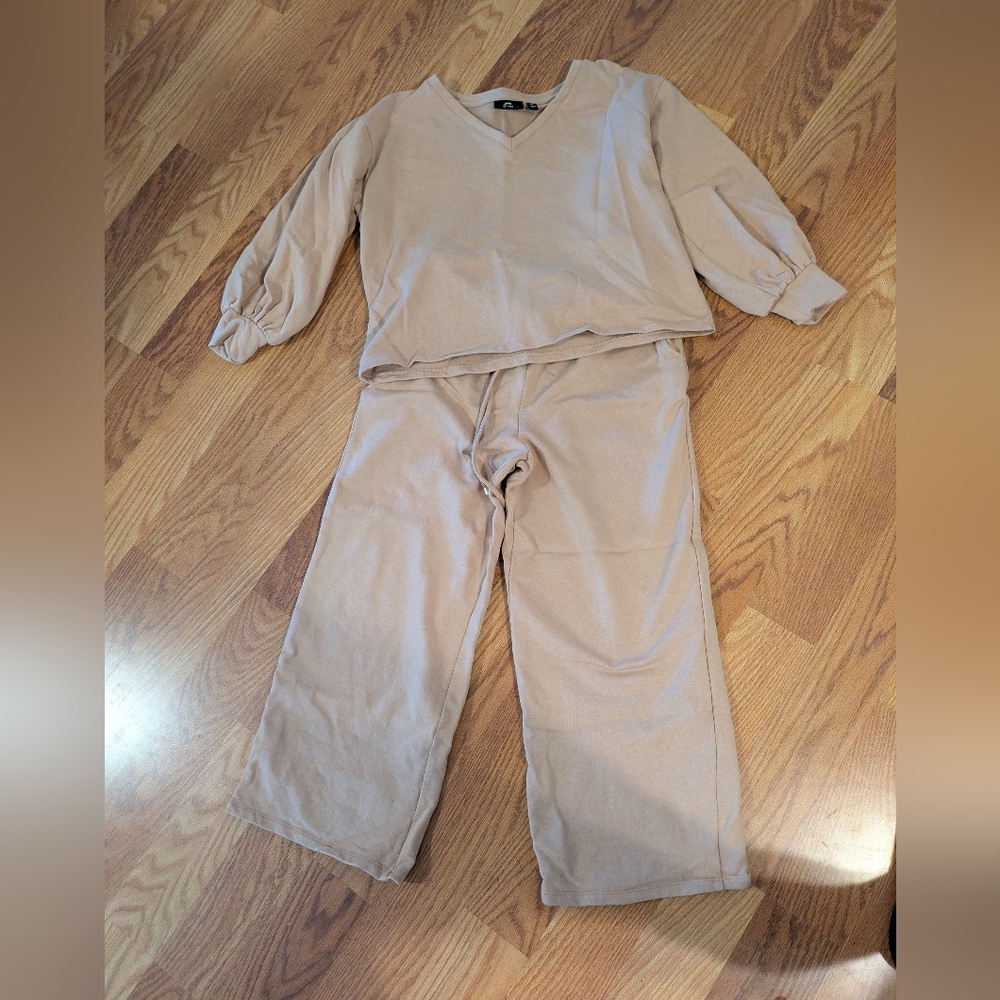 G by Giuliana Beige Set